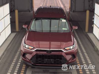 2025 Toyota Grand Highlander XLE - zdjęcie 2 z 25 - miniatura