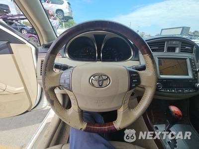 2011 Toyota Avalon Limited - zdjęcie 10 z 31 - miniatura