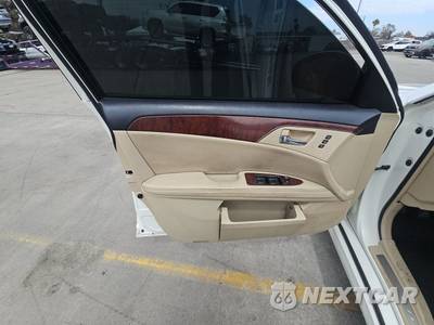 2011 Toyota Avalon Limited - zdjęcie 9 z 31 - miniatura