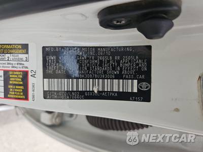 2011 Toyota Avalon Limited - zdjęcie 14 z 31 - miniatura