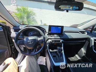 2024 Toyota RAV4 LE - zdjęcie 11 z 26 - miniatura