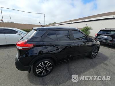 2020 Nissan Kicks SV - zdjęcie 4 z 27 - miniatura