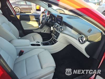2018 Mercedes-Benz GLA 250 - zdjęcie 14 z 40 - miniatura