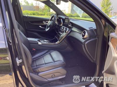 2019 Mercedes-Benz GLC 300 4MATIC - zdjęcie 15 z 20 - miniatura