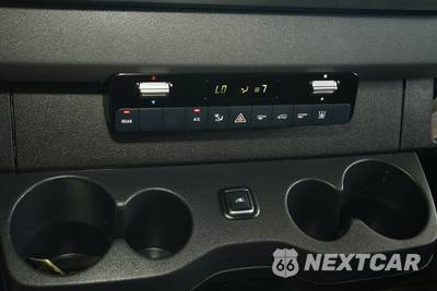 2020 Mercedes-Benz Sprinter 2500 Passenger Van High Roof 170.0" WB - zdjęcie 10 z 25 - miniatura