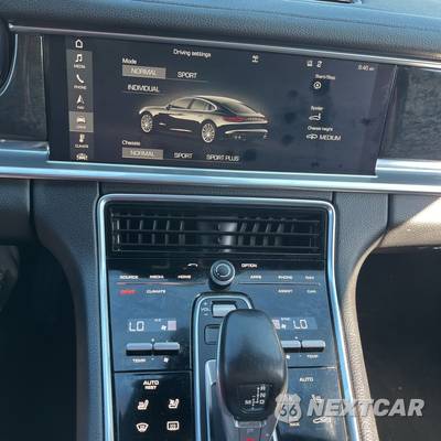 2017 Porsche Panamera 4 - zdjęcie 36 z 42 - miniatura