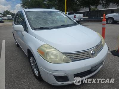 2008 Nissan Versa 1.8 S Hatchback - zdjęcie 3 z 25 - miniatura