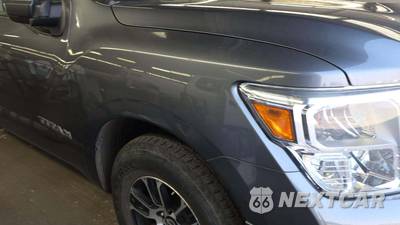 2023 Nissan TITAN SV Crew Cab Short Bed - zdjęcie 26 z 32 - miniatura