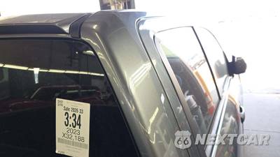 2023 Nissan TITAN SV Crew Cab Short Bed - zdjęcie 25 z 32 - miniatura