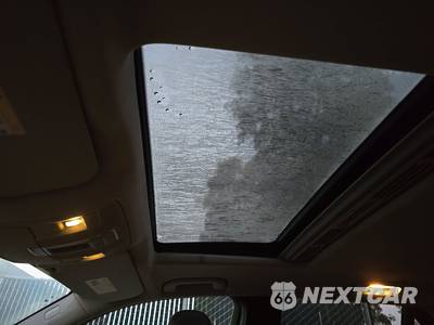 2012 Mercedes-Benz ML 350 - zdjęcie 19 z 51 - miniatura