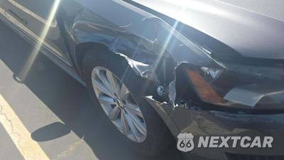 2012 Volkswagen Passat 2.5L SEL - zdjęcie 33 z 37 - miniatura