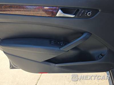 2012 Volkswagen Passat 2.5L SEL - zdjęcie 9 z 37 - miniatura