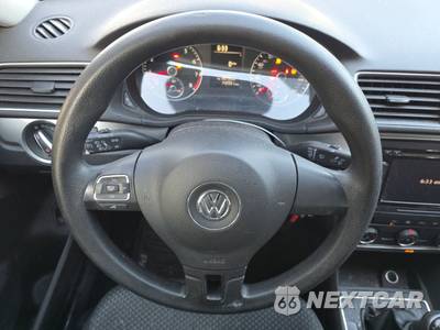 2015 Volkswagen Passat 1.8T S - zdjęcie 10 z 32 - miniatura
