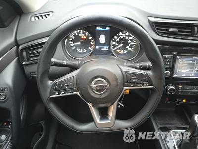 2021 Nissan Rogue Sport S - zdjęcie 10 z 54 - miniatura