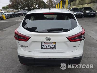2021 Nissan Rogue Sport S - zdjęcie 5 z 54 - miniatura