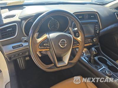 2017 Nissan Maxima SR - zdjęcie 10 z 39 - miniatura