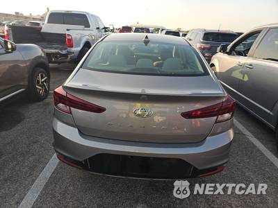 2020 Hyundai Elantra Value Edition Sedan - zdjęcie 5 z 19 - miniatura