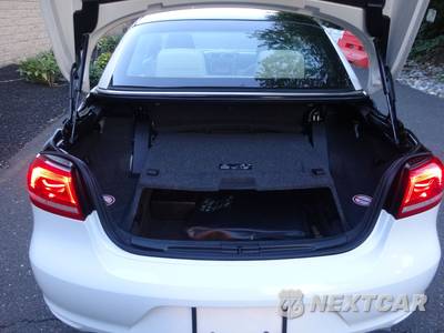 2012 Volkswagen Eos Komfort - zdjęcie 35 z 107 - miniatura