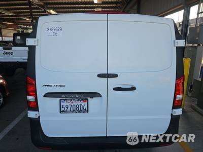 2018 Mercedes-Benz Metris Cargo Van 126.0" WB - zdjęcie 5 z 42 - miniatura