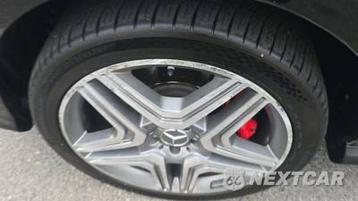 2015 Mercedes-Benz ML 63 AMG - zdjęcie 30 z 39 - miniatura