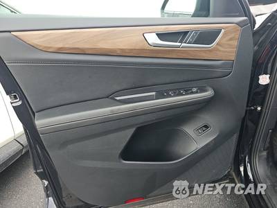 2025 Volkswagen Atlas 2.0T SE w/Technology - zdjęcie 9 z 35 - miniatura