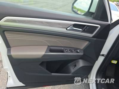 2021 Volkswagen Atlas Cross Sport 2.0T SE w/Technology - zdjęcie 9 z 27 - miniatura