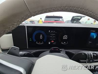 2025 Hyundai Santa Fe Hybrid SEL - zdjęcie 12 z 22 - miniatura