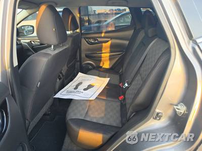 2019 Nissan Rogue Sport SV - zdjęcie 13 z 17 - miniatura