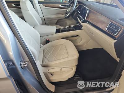 2024 Volkswagen Atlas 2.0T SE - zdjęcie 8 z 35 - miniatura