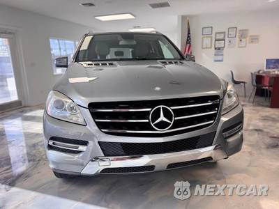 2013 Mercedes-Benz ML 350 - zdjęcie 2 z 35 - miniatura