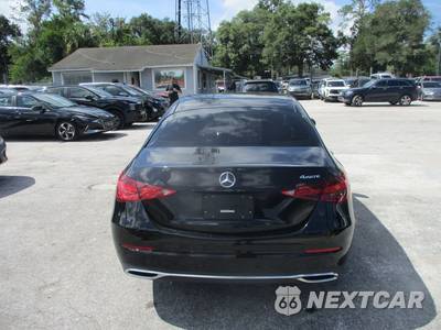 2023 Mercedes-Benz C 300 4MATIC Sedan - zdjęcie 7 z 22 - miniatura