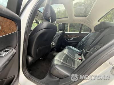 2017 Mercedes-Benz C 300 4MATIC Sedan - zdjęcie 14 z 16 - miniatura