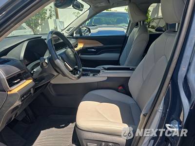 2025 Toyota Grand Highlander Limited - zdjęcie 7 z 22 - miniatura