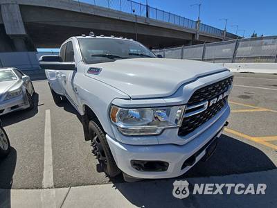 2022 Ram 3500 Big Horn Crew Cab Long Bed DRW - zdjęcie 3 z 23 - miniatura