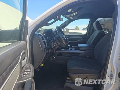 2022 Ram 3500 Big Horn Crew Cab Long Bed DRW - zdjęcie 7 z 23 - miniatura