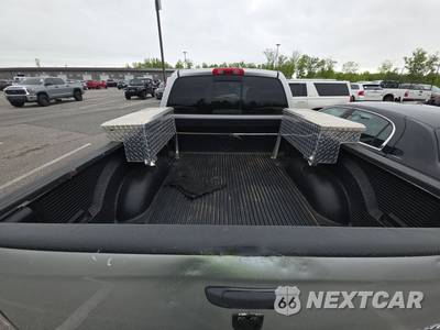 2005 Dodge Ram 1500 SLT Crew Cab Medium Bed - zdjęcie 16 z 17 - miniatura