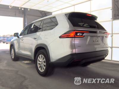 2025 Toyota Grand Highlander XLE - zdjęcie 6 z 29 - miniatura