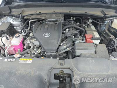 2025 Toyota Grand Highlander XLE - zdjęcie 16 z 29 - miniatura