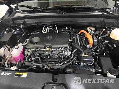 2025 Toyota Grand Highlander Hybrid XLE - zdjęcie 16 z 24 - miniatura