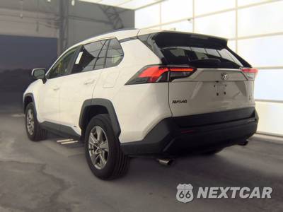 2025 Toyota RAV4 Hybrid XLE - zdjęcie 6 z 22 - miniatura