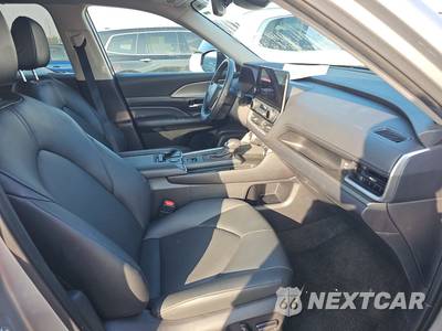 2025 Toyota Grand Highlander XLE - zdjęcie 8 z 29 - miniatura