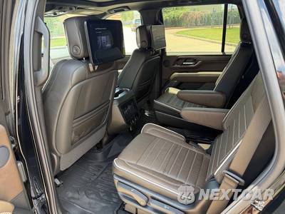 2026 GMC Yukon Denali Ultimate 5SB - zdjęcie 4 z 31 - miniatura