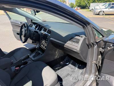 2019 Volkswagen Golf SportWagen 1.8T S Wagon - zdjęcie 28 z 39 - miniatura