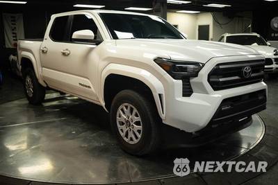 2024 Toyota Tacoma SR5 Crew Cab Medium Bed - zdjęcie 5 z 27 - miniatura