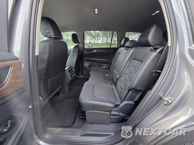 2025 Volkswagen Atlas 2.0T SE w/Technology - zdjęcie 10 z 32 - miniatura