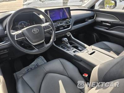 2025 Toyota Grand Highlander XLE - zdjęcie 15 z 34 - miniatura