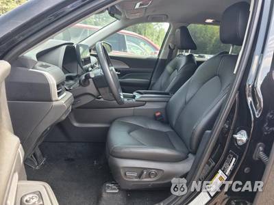 2025 Toyota Grand Highlander XLE - zdjęcie 8 z 33 - miniatura