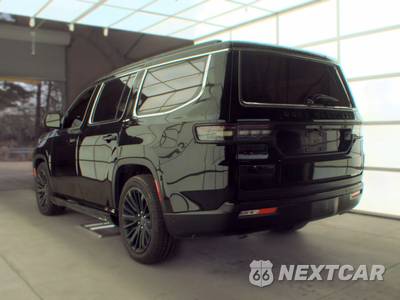 2022 Jeep Grand Wagoneer Series III - zdjęcie 6 z 41 - miniatura