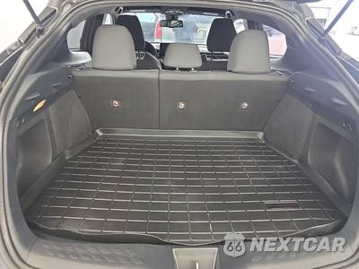 2018 Toyota C-HR XLE Premium - zdjęcie 13 z 16 - miniatura