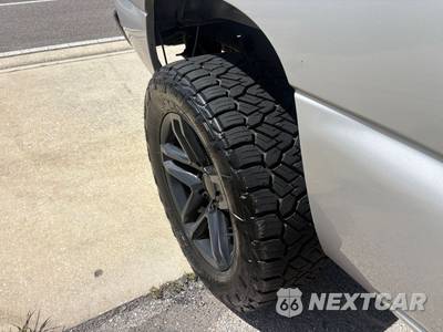 2004 Chevrolet Silverado 1500 LT Crew Cab Short Bed 1SC - zdjęcie 16 z 38 - miniatura